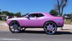 Dodge_Challenger_Pink.pg.jpg