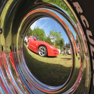 Trans-Am reflection in Petes hub cap