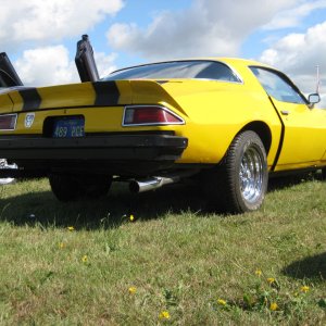 1975 Chevy Camaro (Bumble Bee)