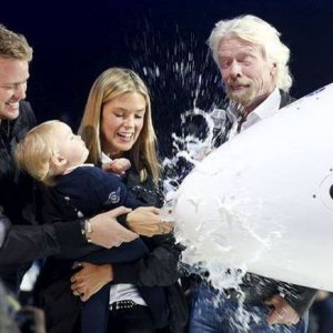 richard branson hired one tiny pilot