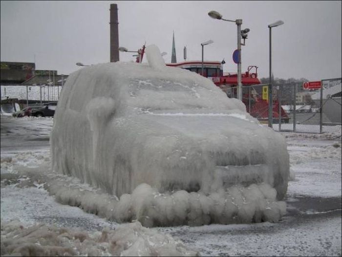 mr freeze had a bukakke party with this car