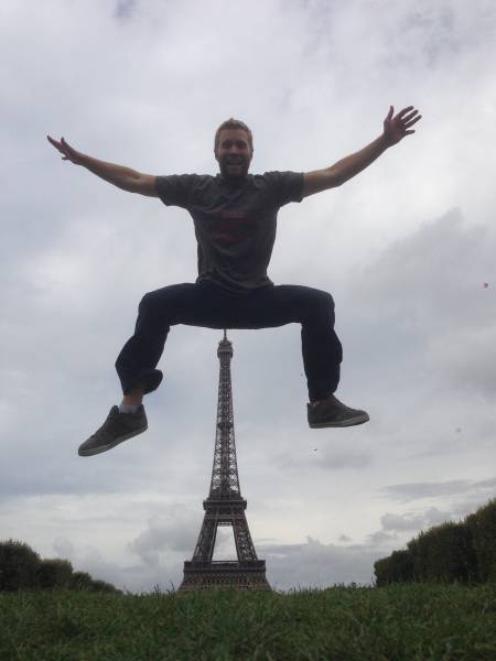 really the only way to take a picture of the eiffel tower