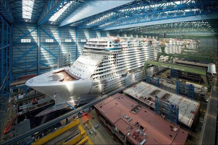 the house comes with a sweet two cruise ship garage