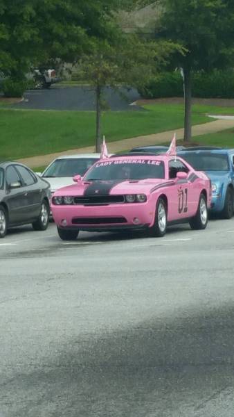 the lady general lee can make the jump but while starting at the women s tees