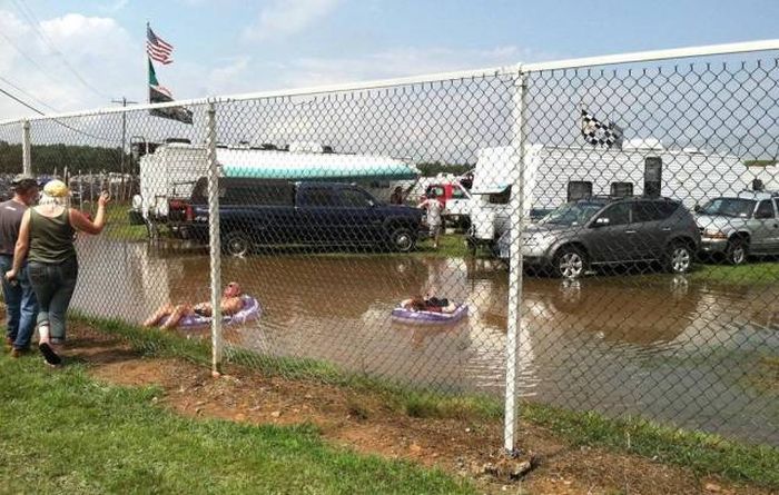 who needs a fancy pool when ya got dirt water